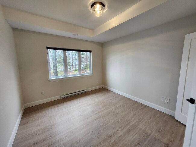 Photo - 180 Hillsborough Rd Unit 203