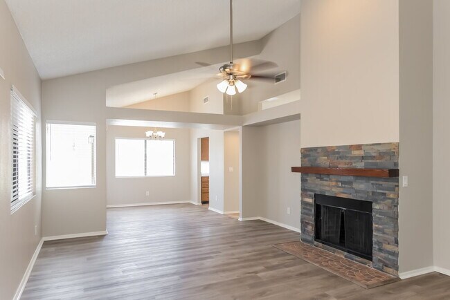 Photo - 4681 W Harrison St