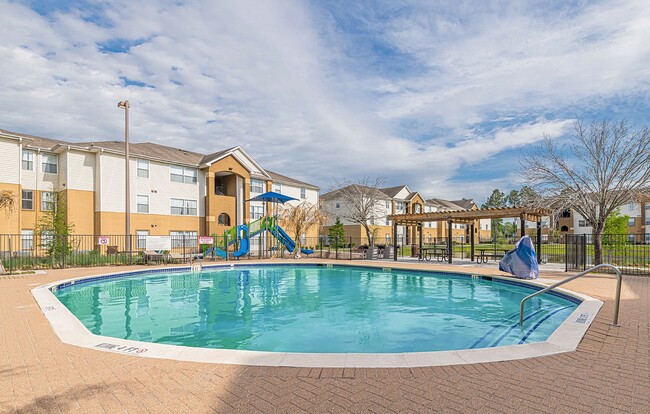 Pinewood Apartments