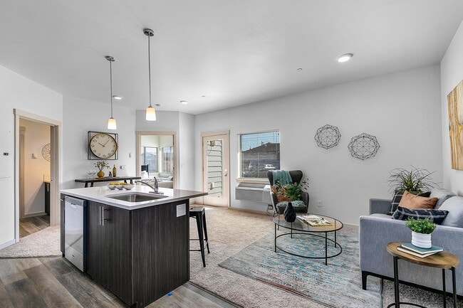 Photo - KINGWOOD LOFTS 1 bed, 1 bath 592 soft Unidad 104, 1 bed