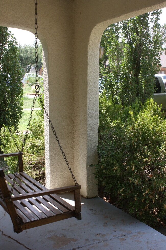 Photo - 2513 20th St