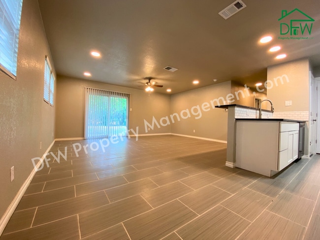 Photo - Charming 4 Bedroom 2 Bathroom Home on a Corner Lot in Fort Worth!