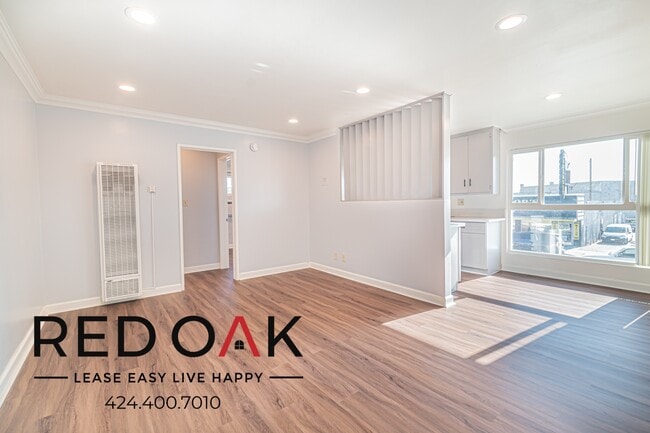 Building Photo - 16220 Bellflower Blvd Unit 114