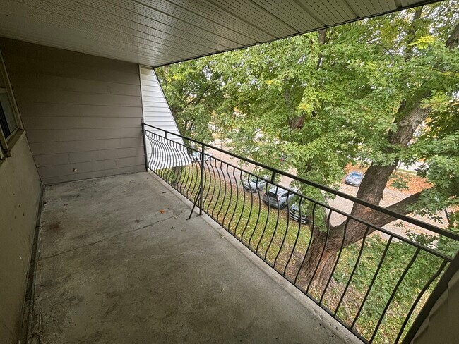 Photo - 457 Albert St Unit 19