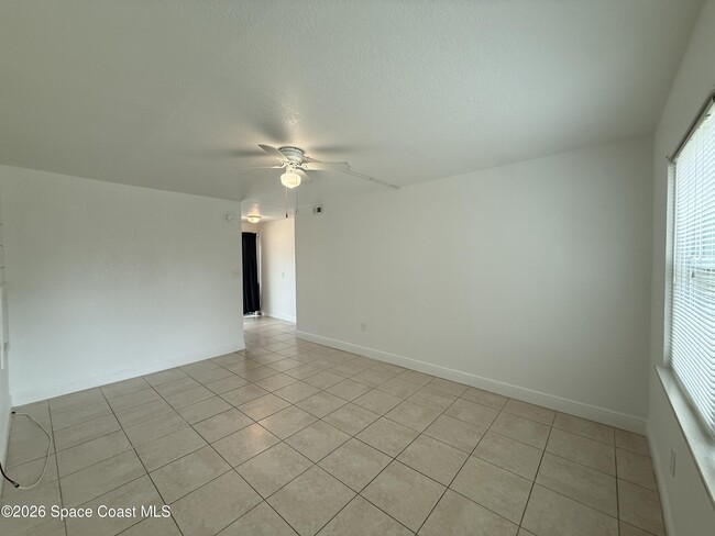 Photo - 8210 Orange Ave Unidad 2