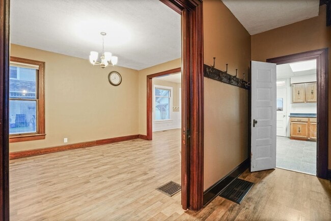 Photo - 76 Commodore St