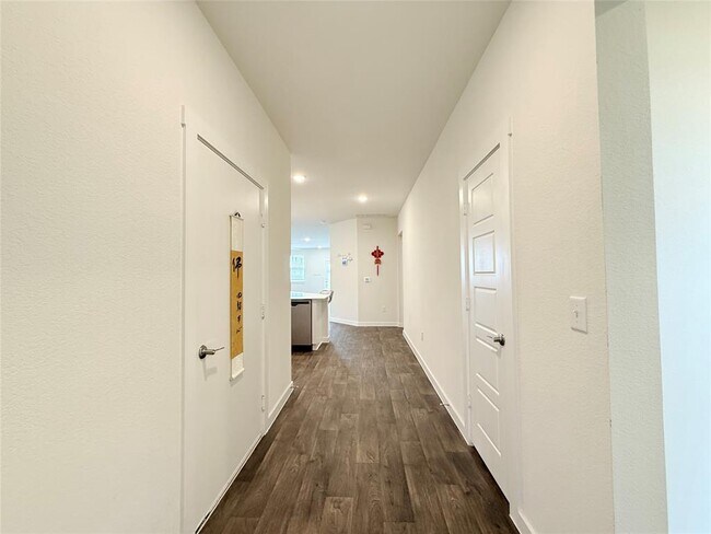 Photo - 3013 Louris Ln