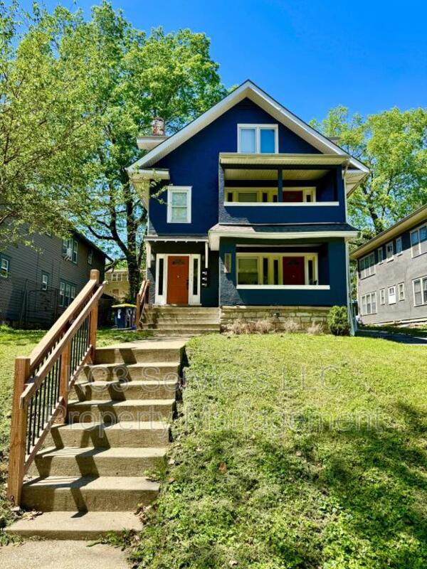 Building Photo - 5122 The Paseo