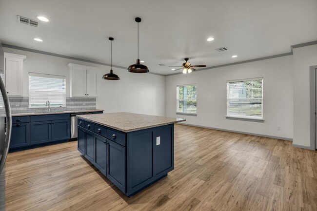Photo - P.57 Kode Properties LLC 3515-3517 Unit 3515