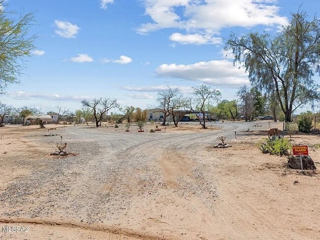 Photo - 9031 S Lonesome Ln