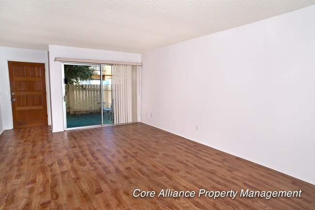Building Photo - 8020 Canby Ave Rental