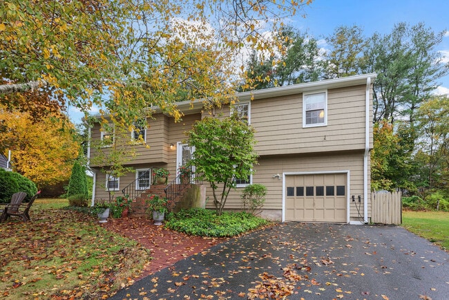 Photo - 9 Blue Bird Rd