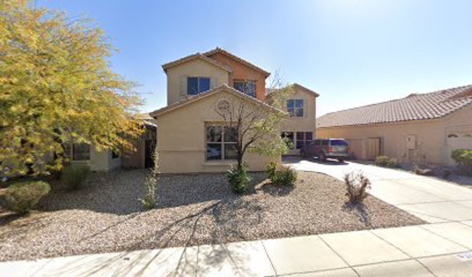 Gorgeous 5 Bed 3 Bath home in Tolleson - Gorgeous 5 Bed 3 Bath home in Tolleson