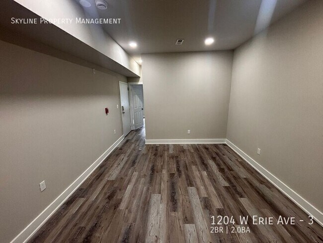 Photo - 1204 W Erie Ave Unit 3