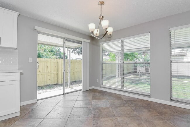 Photo - 7234 Northbridge Blvd