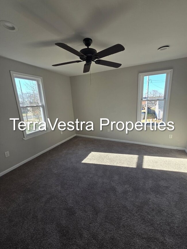 Photo - 711 N 3rd St Unit 2