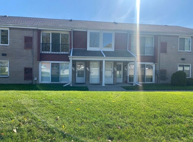 Building Photo - 306 Sunset Ln Rental