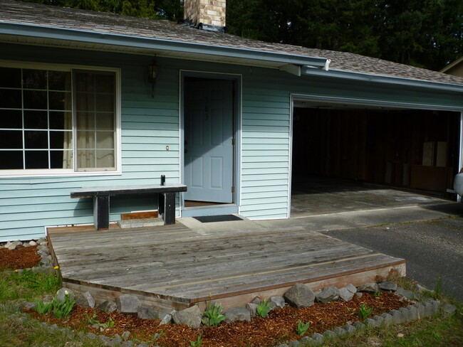 2-Bedroom Rambler in Central Kitsap - 2-Bedroom Rambler in Central Kitsap House