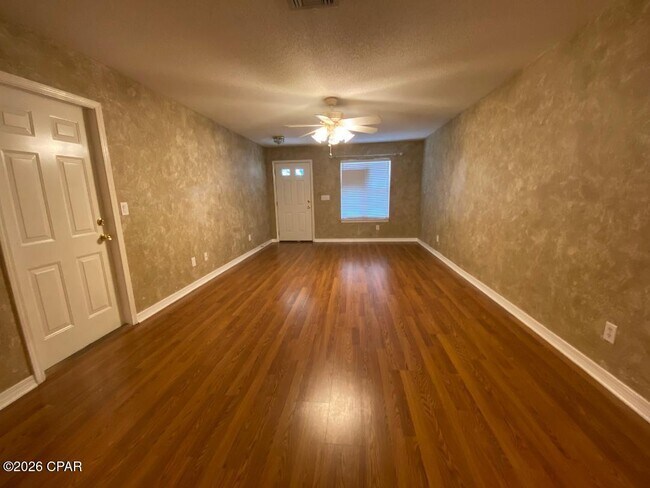 163 Park Pl