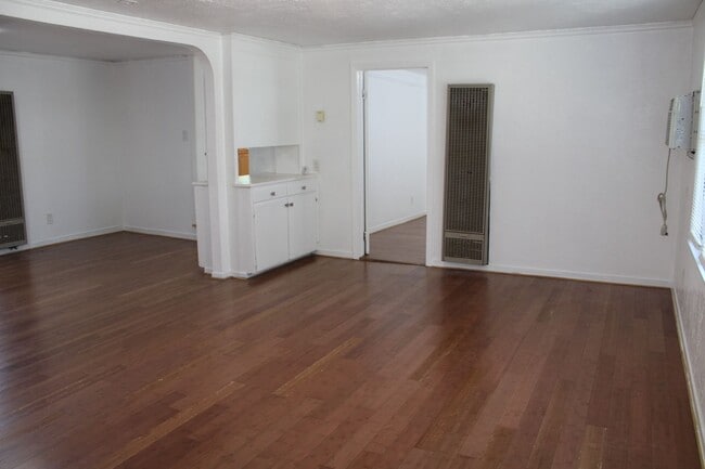 Photo - Three Bedroom, One Bathroom Single Family Home in Isleton.