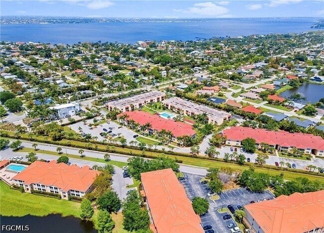 Building Photo - 12515 McGregor Blvd Unit 104
