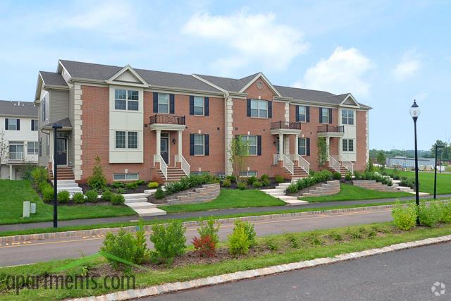 Sunnymeade Run Apartments For Rent In Hillsborough Nj Forrent Com