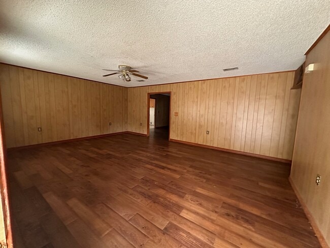 Photo - 1210 Port Arthur Terrace
