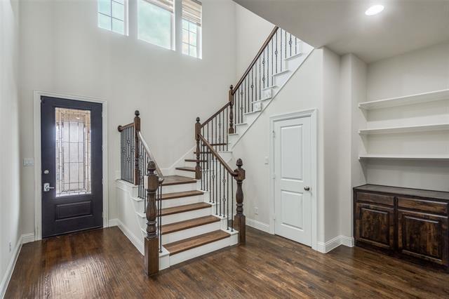 Photo - 8763 Portola Dr