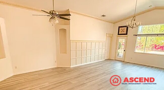 Photo - 4 Bedroom Home In R0sedale!!