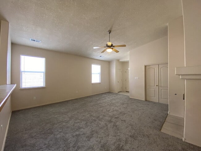 Photo - Spacious 3BR w/Office in the Cabezon Subdivion