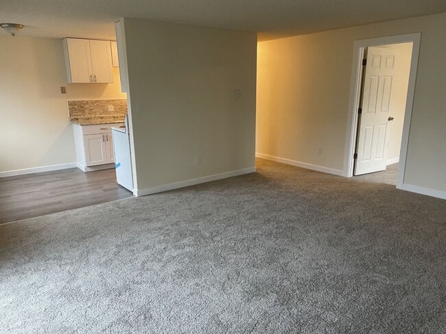 Photo - Nice 1bed 1 bath condo near Green Lake.