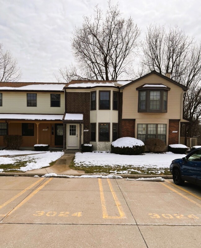 Photo - 3024 Debra Ct Unit 8
