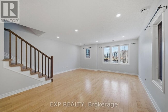 Photo - 462 LeBoutillier Ave