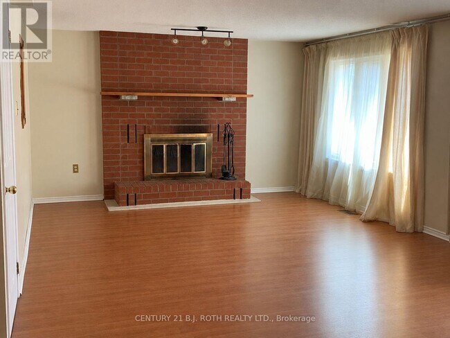 Photo - 29 Irwin Dr