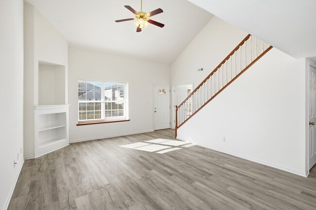 Photo - 1707-1709-1709 Juniper Dr