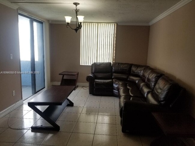 Photo - 9440 Fontainebleau Blvd Unidad 116