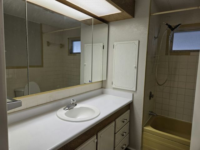 Photo - 110 49th Ave W