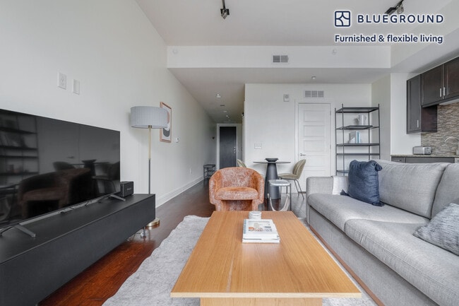 Photo - 301 Brazos St Unit FL7-ID202