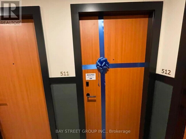 Photo - 1660 Bloor St W Unit 511