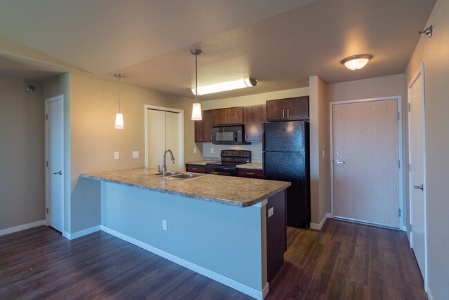 Photo - Cottage Grove I - Bldg 1