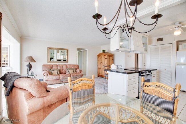 Photo - 250 7th Ave S Unit 305