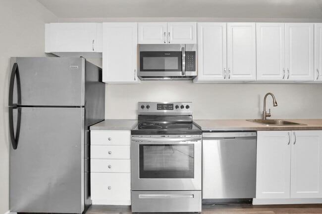 Photo - Riverstone Place & Millstone Place