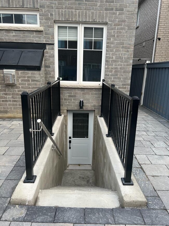 Photo - 3 Mccourt Dr Unit 3