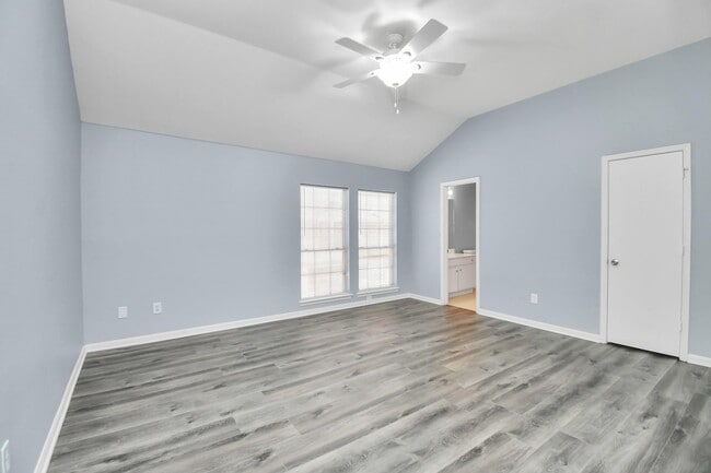 Photo - 10403 Shadow Oaks Dr