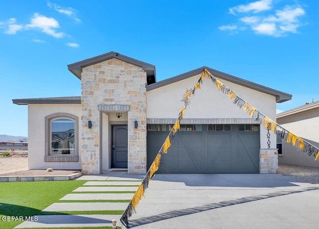Building Photo - 10705 Troy Aikman Dr