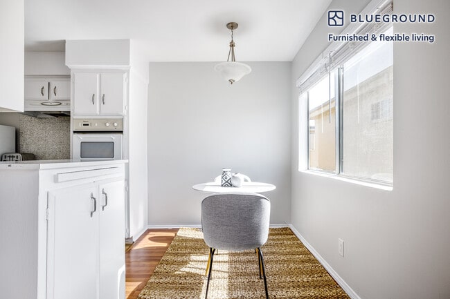 Photo - 330 N Crescent Dr Unidad FL3-ID401