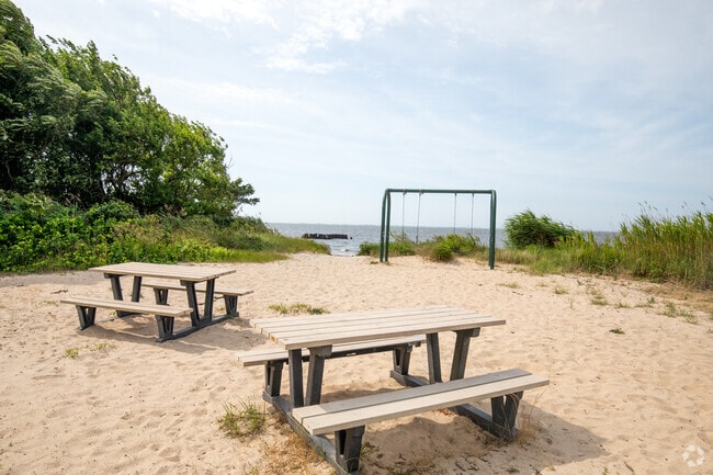 Bayside Beach