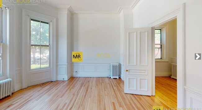 Photo - 92 Marlborough St Unit 1