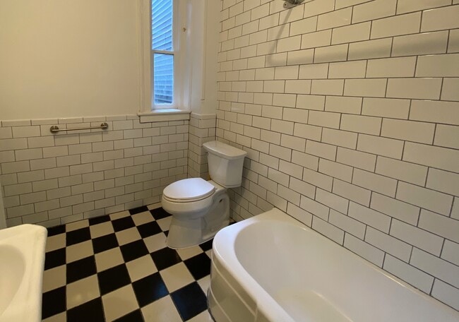 Updated Bathrooom - No Apartments Available - 358 Warren St