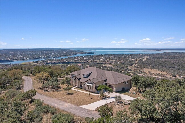 Photo - 235 Chestnut Crossing